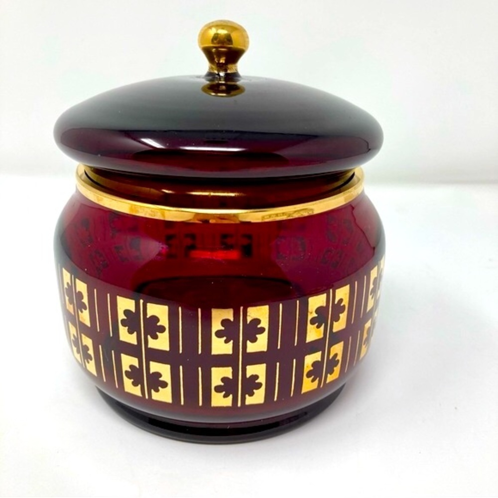 Beautiful bohemian glass jar in excellent condition with no flaws. - Picture 14 of 14